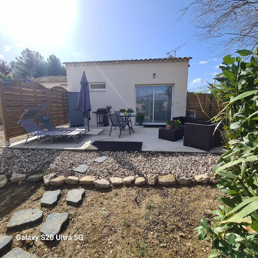 Mas Gabelys Superbe Vue Sainte Victoire Jardin Terrasse Et Piscine Apartment Trets Ngoại thất bức ảnh